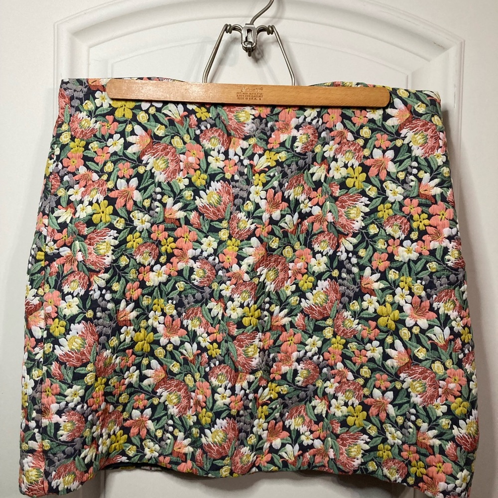 Loft Floral Flower Skirt Size 14
